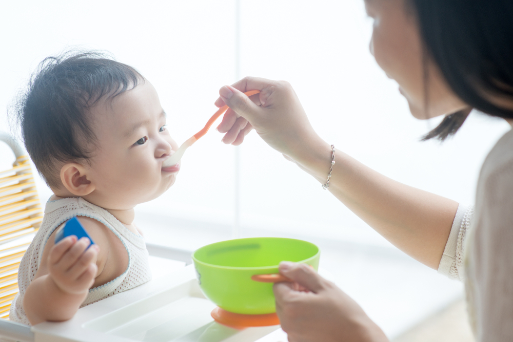 Mum, Ini Dia Menu Makanan yang Dapat Diberikan pada Bayi Usia 6 Bulan